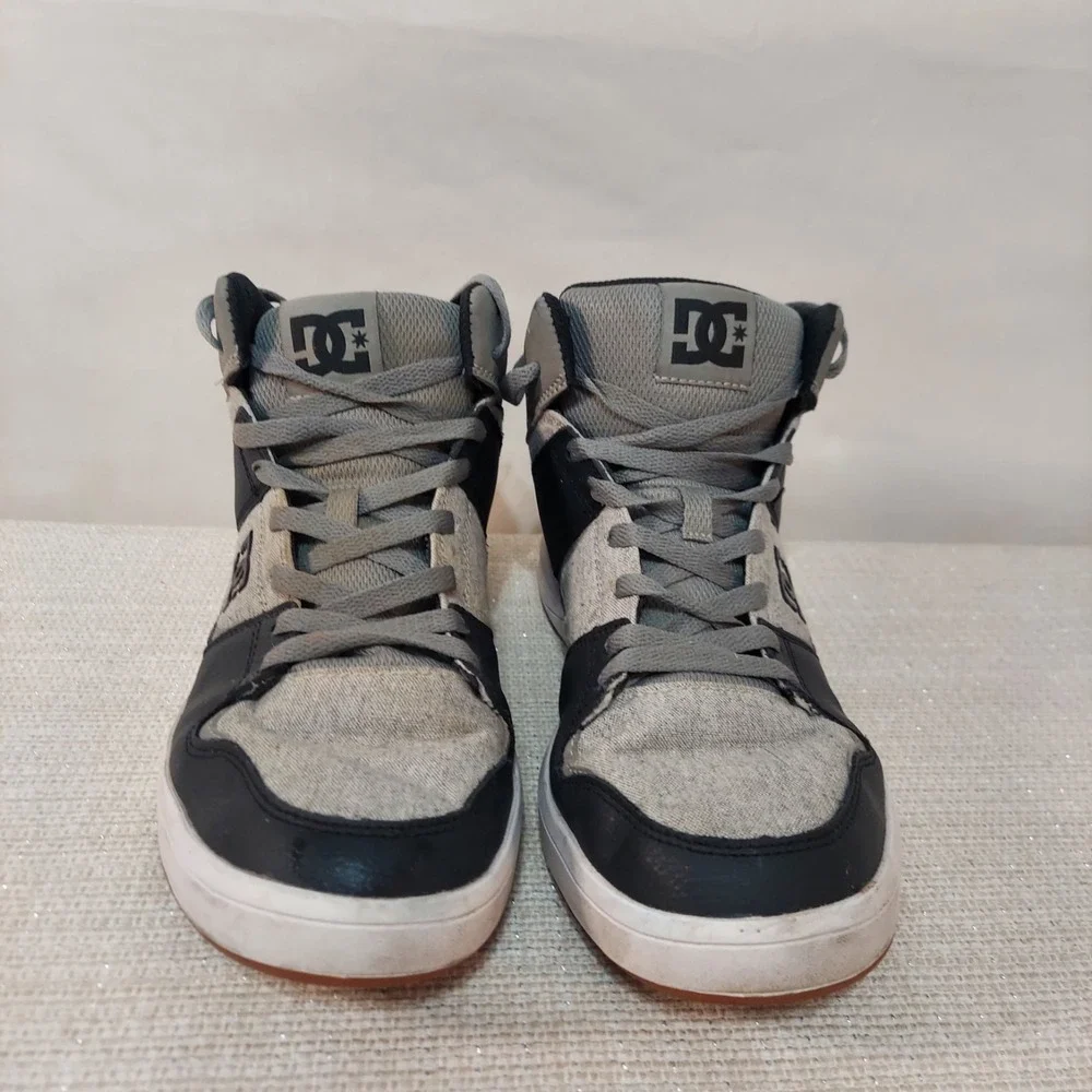 EUC DC Cure Hi Top Mens Skate Shoes Black Grey Mens‎ Size 10